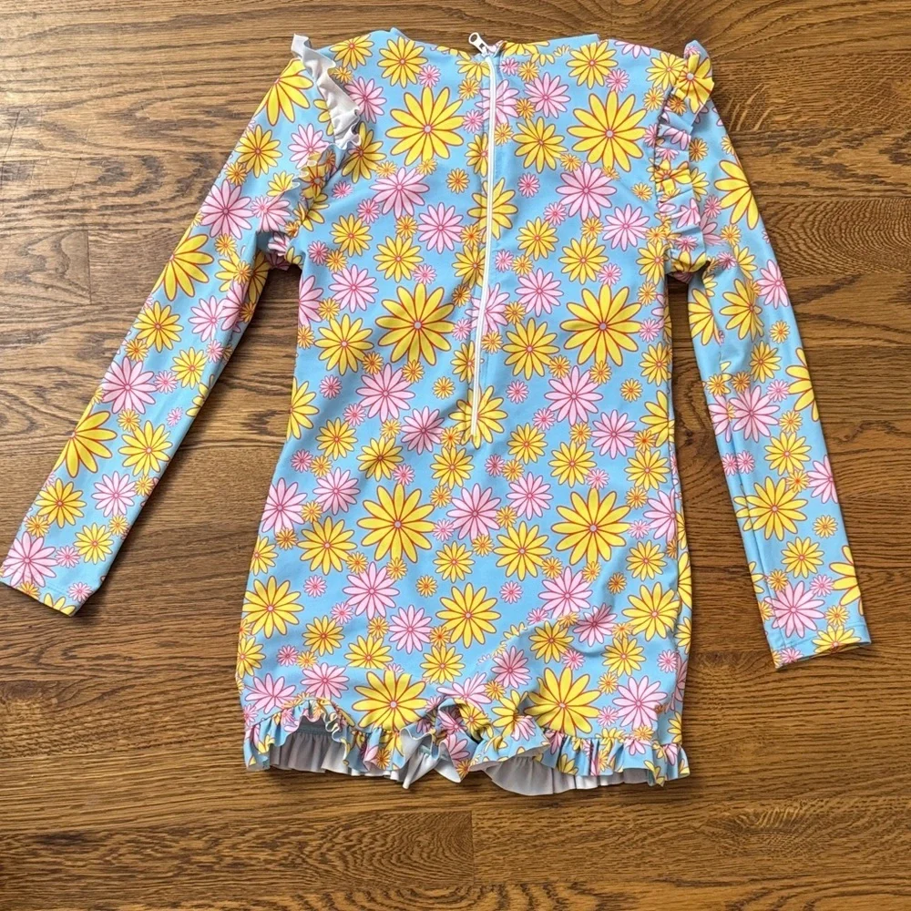SHEIN Blue and Yellow Floral Kids Rashguard